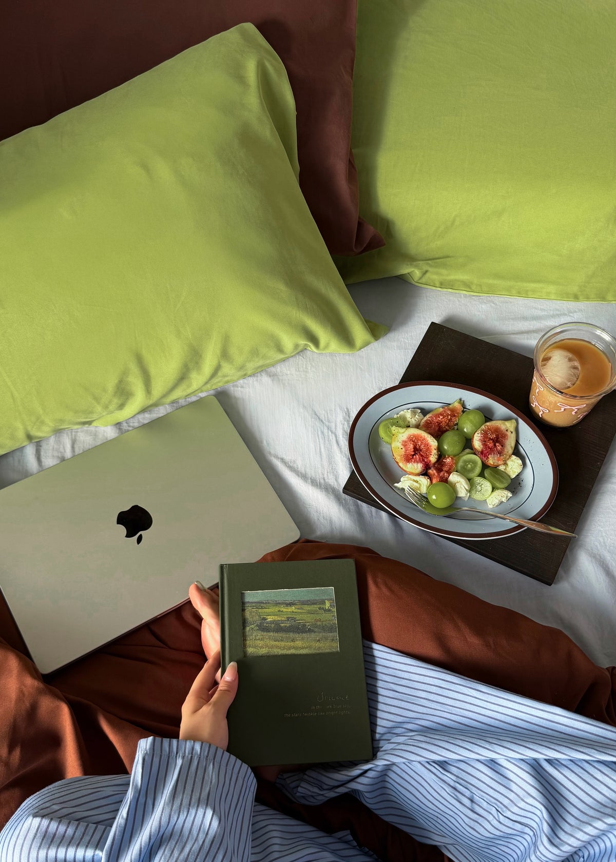 Matooi pillow cover