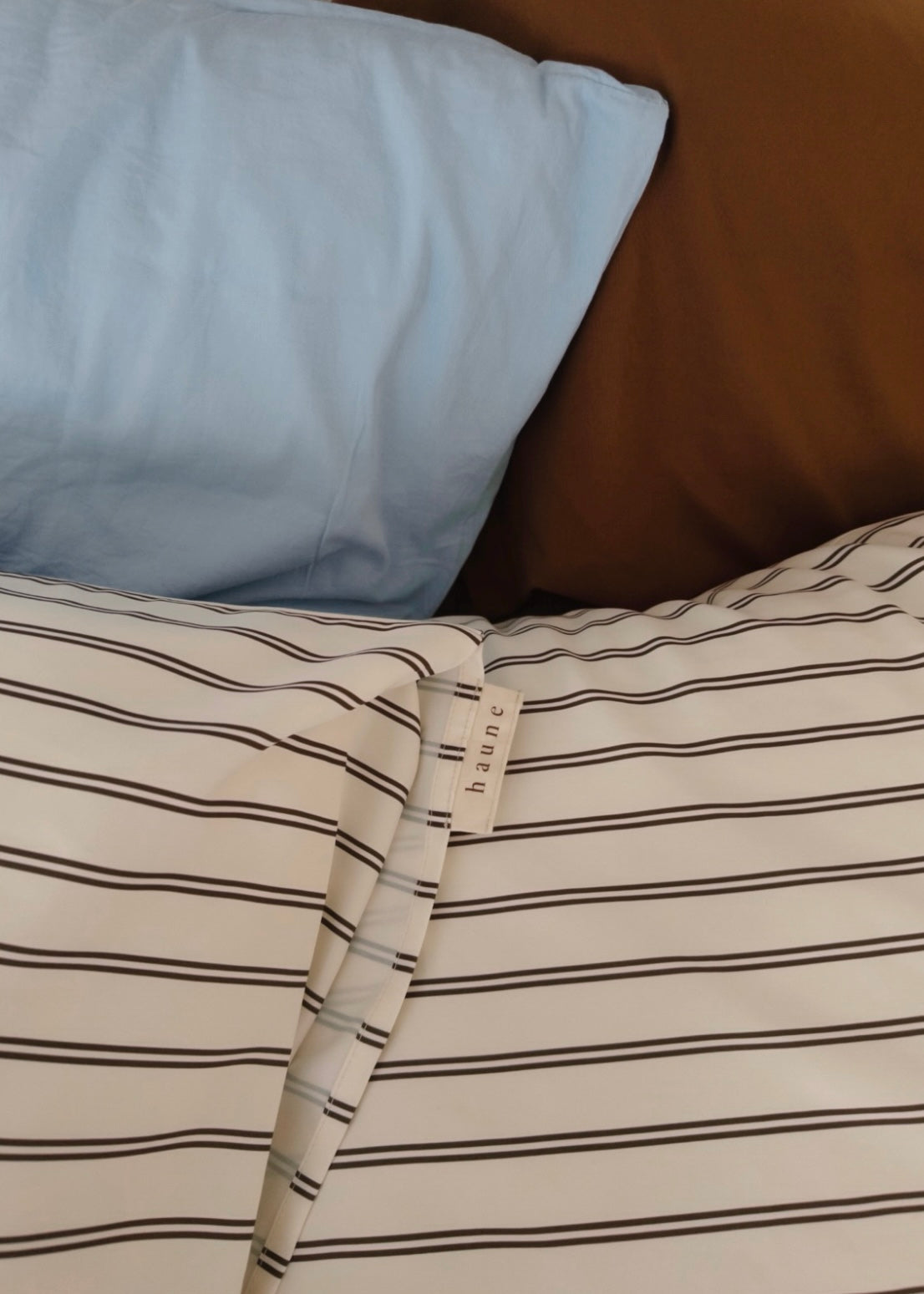 Madoromi pillow cover