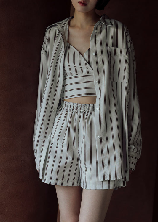 Yuragi collar shirt