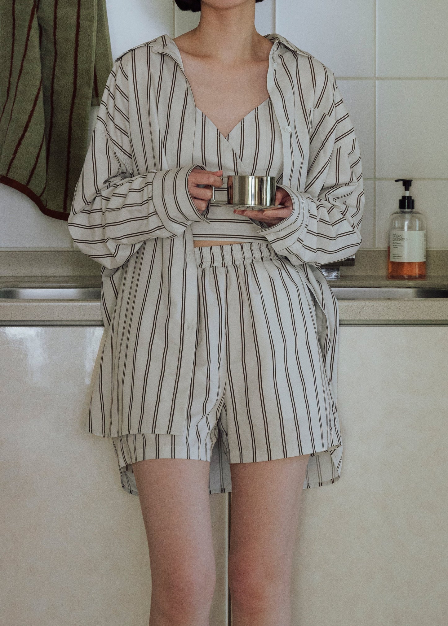 Yuragi short pants